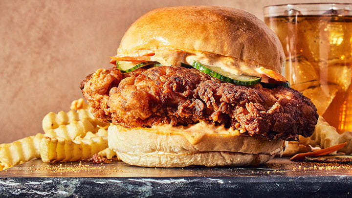 vietnamese_cajun_fried_chicken_sandwich__720x405