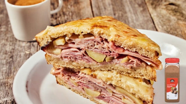 Caramelized Apple And Ham Croque Monsieur