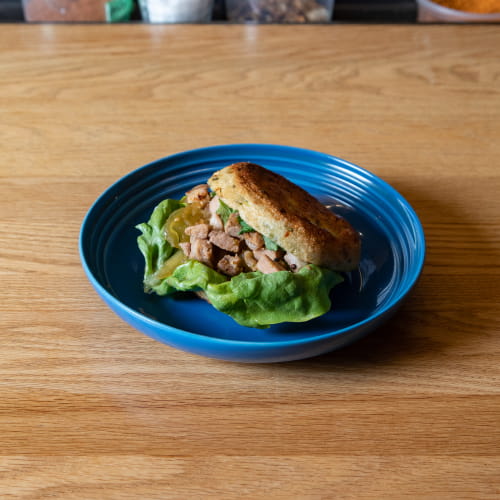 Spicy Braised Pork with Baijimo-Style Bun and Red Pepper Dip - Recipe