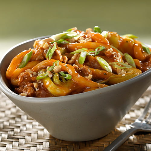 Spicy Dan Dan Stir-fried Noodles with Chicken - Recipe