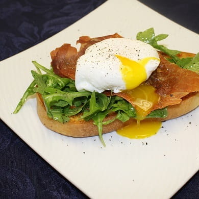 Arugula Salad with French Toast - Recipe