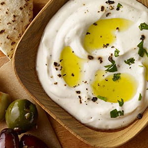 Garlic Pepper Labneh - Recipe