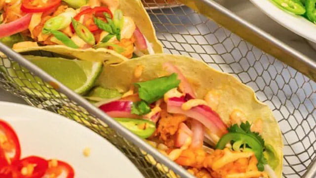 640x360_recipe_0000_shrimptacos_georgebrown_500x500