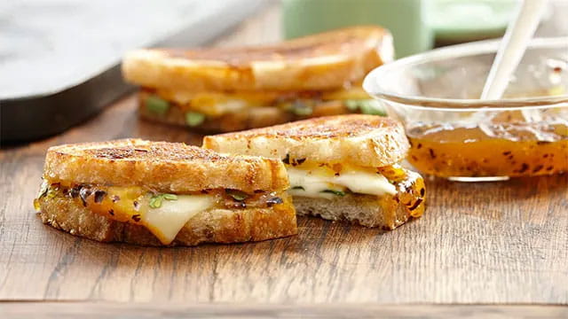 Grilled Cheese With Red Pepper Peach Preserves
