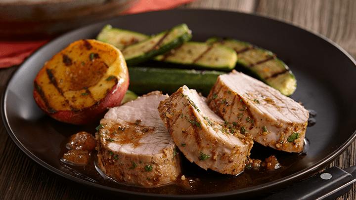 Filet de porc glacé à la pêche