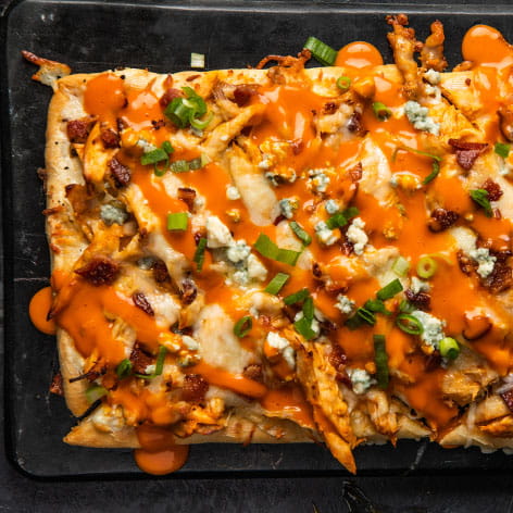 franks redhot buffalo mild loaded buffalo chicken flatbread