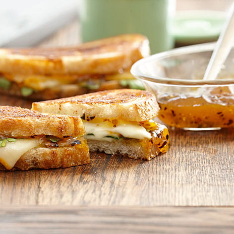 Grilled Cheese with Red Pepper Peach Preserves