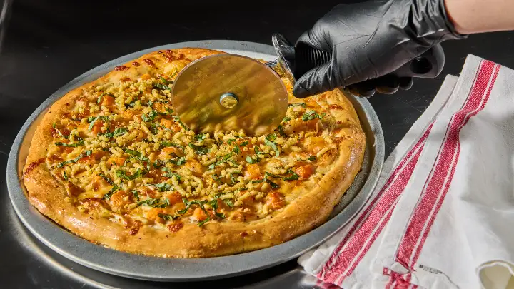 Pumpkin Cacio e Pepe Pizza 